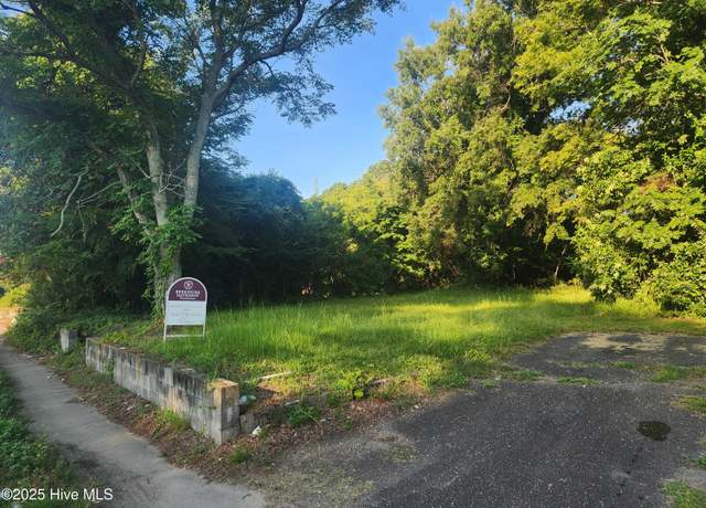 Property at 1005 S Slocumb St, Goldsboro, NC 27530