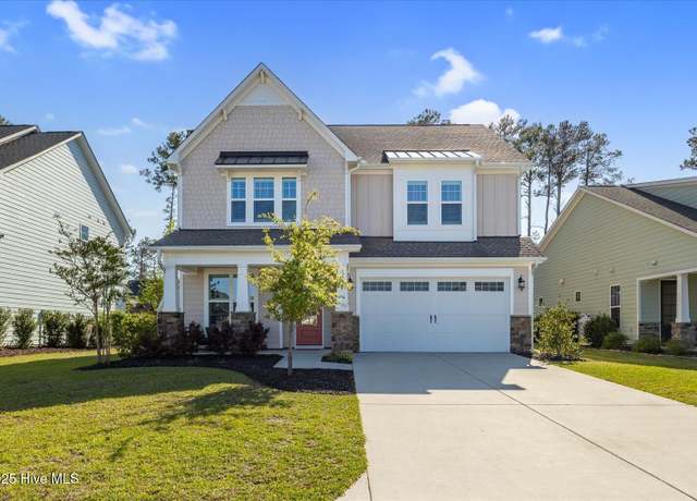 Property at 35 W Cloverfield Ln, Hampstead, NC 28443, 4 beds, 3.5 baths