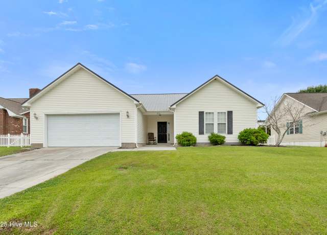 Property at 315 Whirlaway Blvd, Sneads Ferry, NC 28460, 3 beds, 2 baths