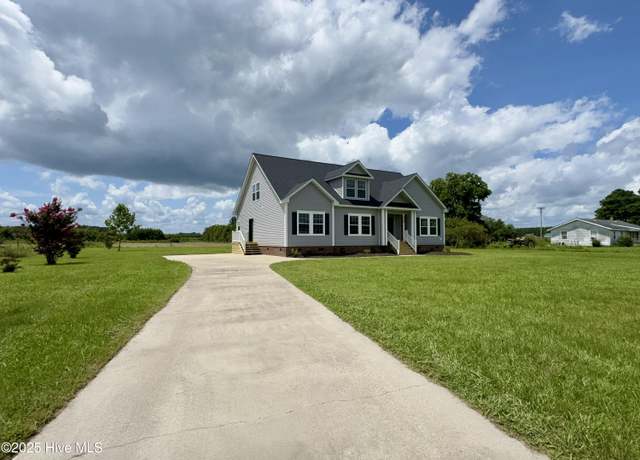 Property at 209 Whitemon Ln, Edenton, NC 27932, 3 beds, 3 baths