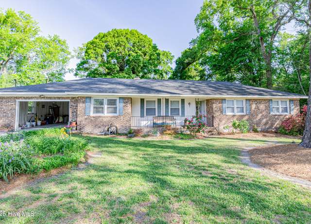 Property at 5547 Nc 33, Grimesland, NC 27837, 3 beds, 2 baths