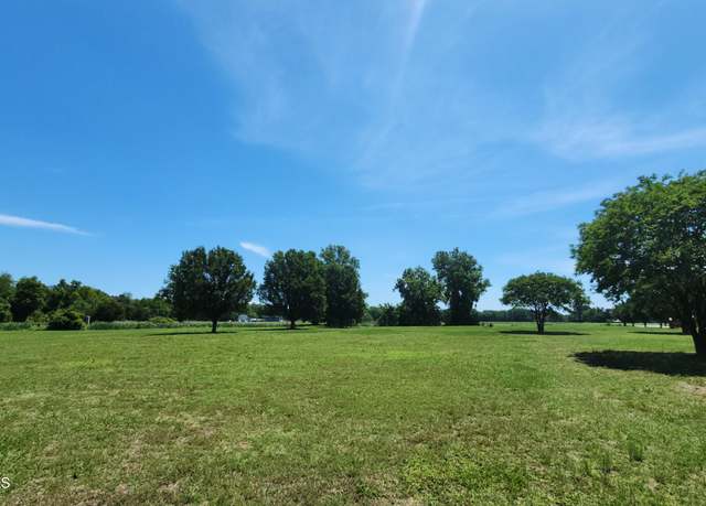 Property at 101 Pointe Vista Dr, Elizabeth City, NC 27909