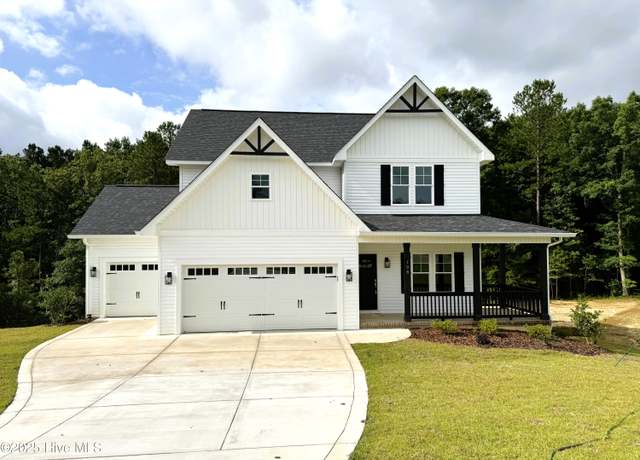 Property at 108 Woodford Ln, Vass, NC 28394, 4 beds, 3.5 baths