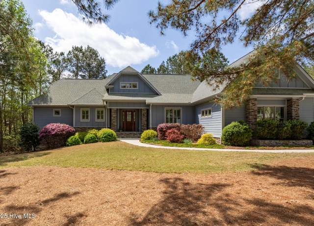 Property at 115 Ellens Pt, West End, NC 27376, 3 beds, 3.5 baths