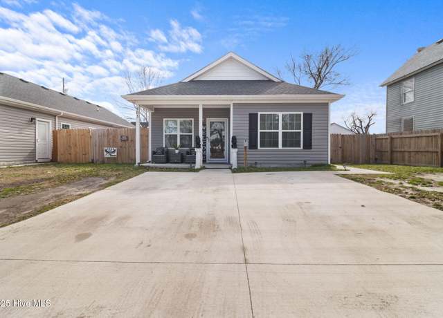 Property at 503 Roanoke Ave, Elizabeth City, NC 27909, 3 beds, 2 baths