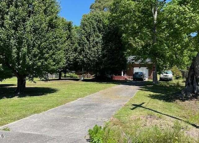 Property at 1817 Cobb Rd, Kinston, NC 28501, 3 beds, 1 bath