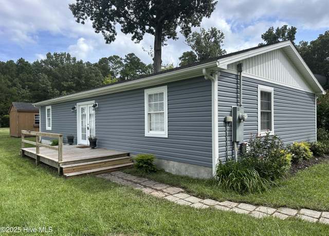 Property at 121 W Island Trl, Hertford, NC 27944, 2 beds, 2 baths