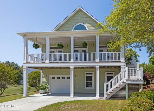 Property at 119 W Seaview Dr, Emerald Isle, NC 28594, 3 beds, 3 baths
