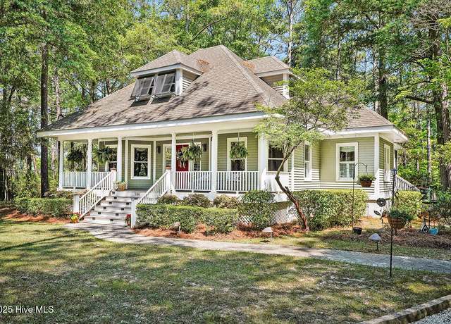 Property at 5909 Dutchman Creek Rd, Southport, NC 28461, 3 beds, 2.5 baths