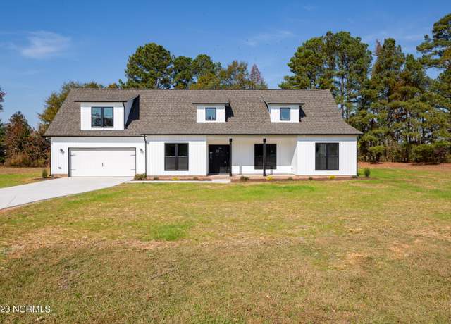 Property at 83 Hidden Cove Ln, Clinton, NC 28328, 4 beds, 2 baths