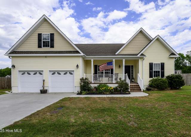 Property at 162 Backfield Pl, Jacksonville, NC 28540, 4 beds, 2 baths