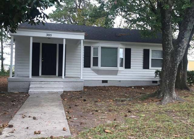 Property at 305 N Sylvan Dr, Greenville, NC 27834, 2 beds, 1 bath
