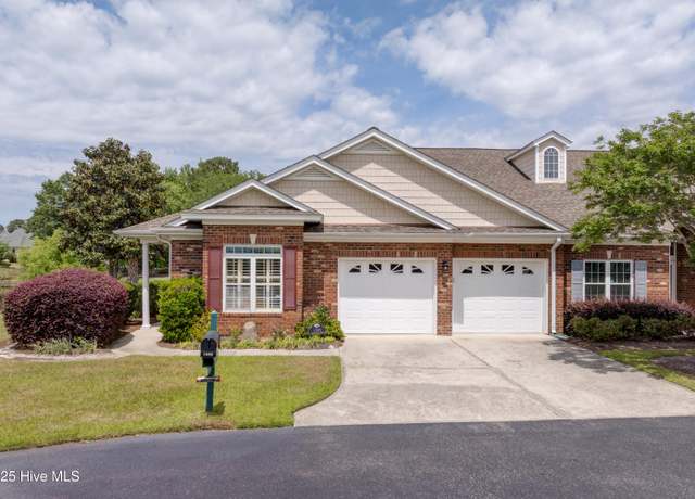 Property at 1285 Greensview Cir, Leland, NC 28451, 3 beds, 2 baths