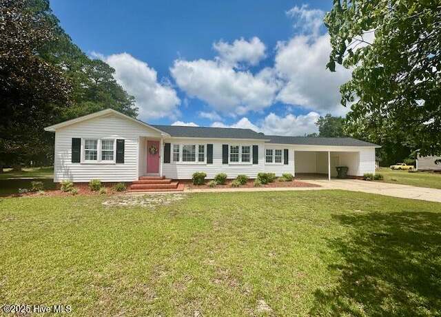 Property at 425 Macdonia Church Rd, Evergreen, NC 28438, 2 beds, 2 baths