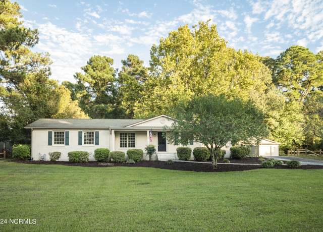 Property at 121 Montpelier Dr, Edenton, NC 27932, 4 beds, 3 baths