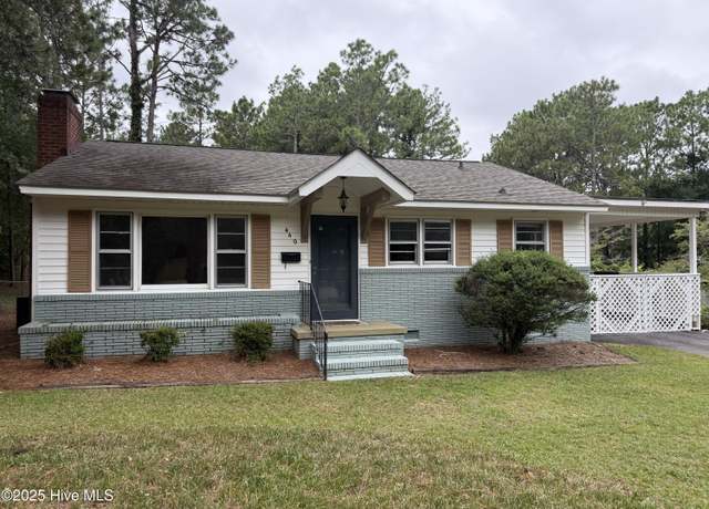 Property at 440 W New Jersey Ave, Southern Pines, NC 28387, 3 beds, 2 baths