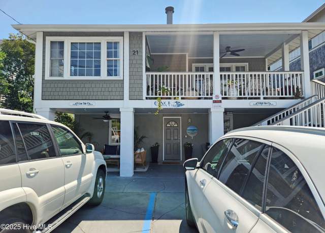 Property at 21 W Henderson St, Wrightsville Beach, NC 28480, 3 beds, 1 bath