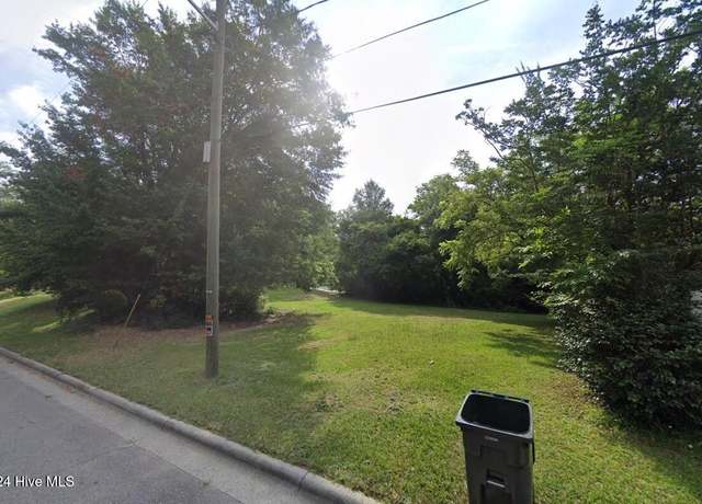 Property at Lot 99 4th St, Laurinburg, NC 28352