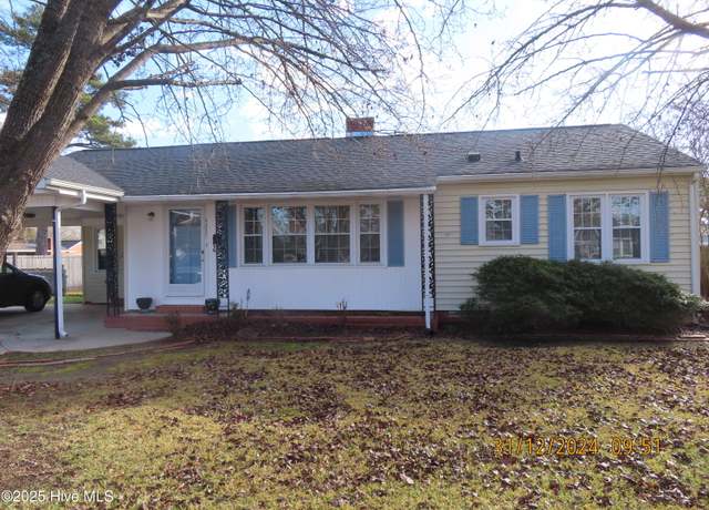 Property at 4237 Washington St, Ayden, NC 28513, 3 beds, 1.5 baths