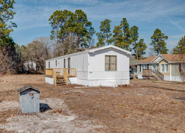 Property at 702 Sandy Bluff Dr SW, Supply, NC 28462, 2 beds, 2 baths