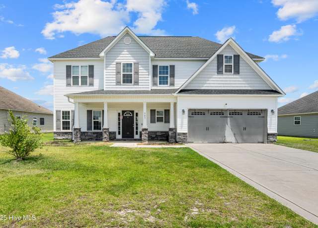 Property at 503 Ivory Ct, Jacksonville, NC 28546, 4 beds, 2.5 baths