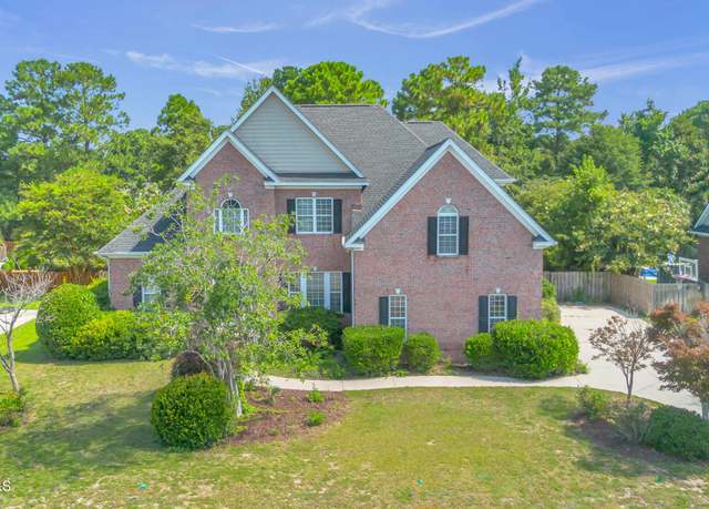 Property at 4829 Wedgefield Dr, Wilmington, NC 28409, 6 beds, 4 baths