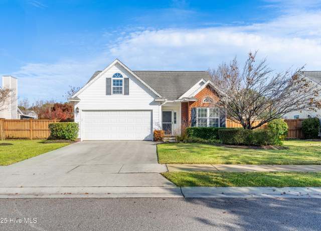 Property at 3701 Providence Ct, Wilmington, NC 28412, 3 beds, 2 baths