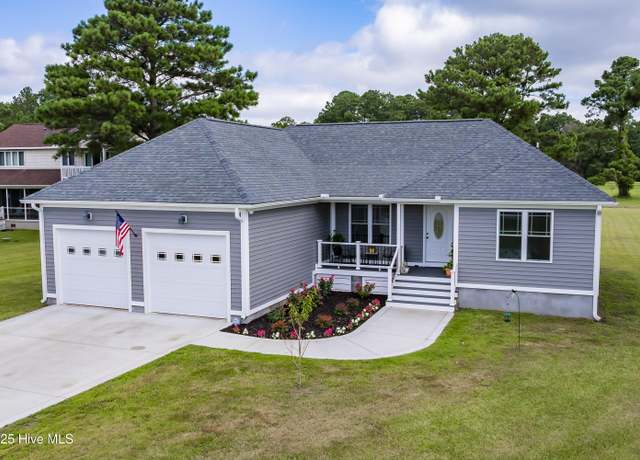 Property at 6023 Dolphin Rd, Oriental, NC 28571, 3 beds, 2 baths