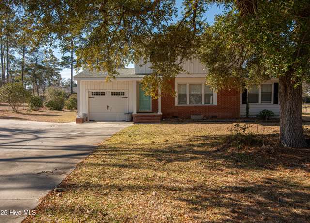 Property at 204 Anita Forte Dr, Cape Carteret, NC 28584, 3 beds, 2 baths