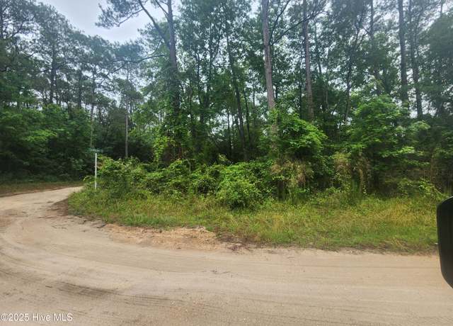 Property at 821 Cypress Lakes Cir SE, Bolivia, NC 28422