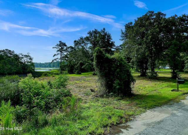 Property at 1672 Little Shallotte River Dr SW, Shallotte, NC 28470