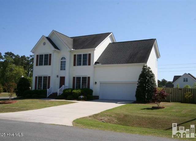 Property at 898 Wine Cellar Cir, Wilmington, NC 28411, 3 beds, 2.5 baths