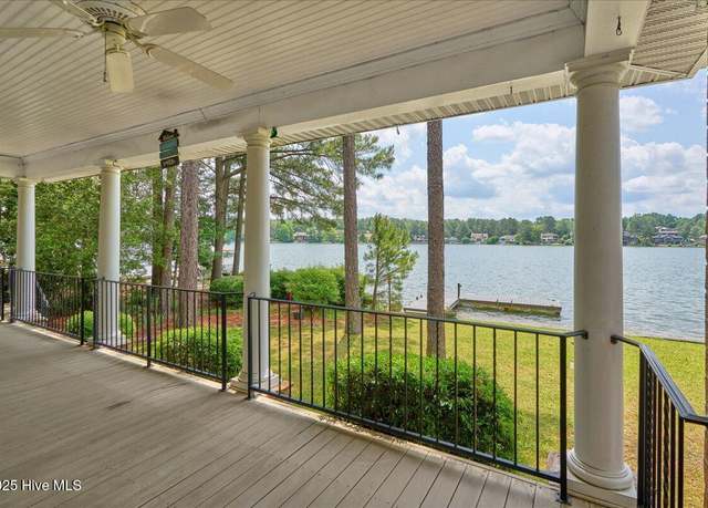 Property at 800 Lake Forest Dr SE, Pinehurst, NC 28374, 3 beds, 3 baths