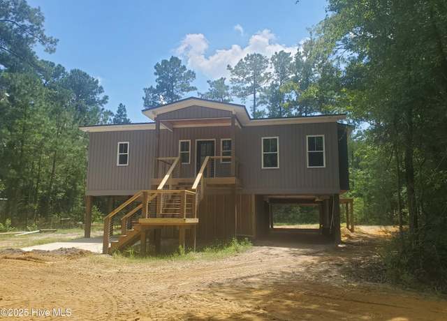Property at 12374 Shaw Hwy, Burgaw, NC 28425, 2 beds, 2 baths