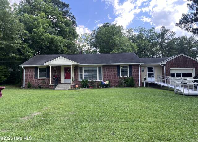 Property at 1219 W Thomas St, Rocky Mount, NC 27804, 3 beds, 2 baths