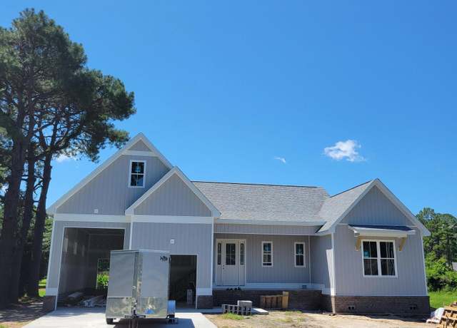 Property at 2886 Fox Run Cir, Kinston, NC 28504, 3 beds, 2.5 baths