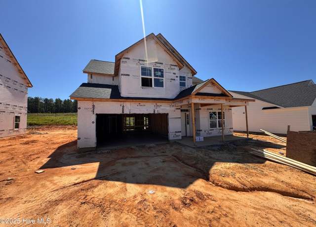 Property at 512 Grassy Gap Trl #69, Aberdeen, NC 28315, 4 beds, 2.5 baths