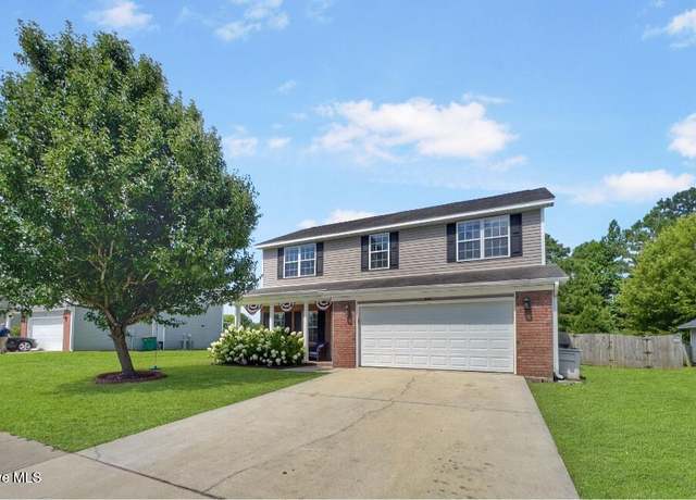 Property at 239 Emerald Ridge Rd, Jacksonville, NC 28546, 4 beds, 2.5 baths