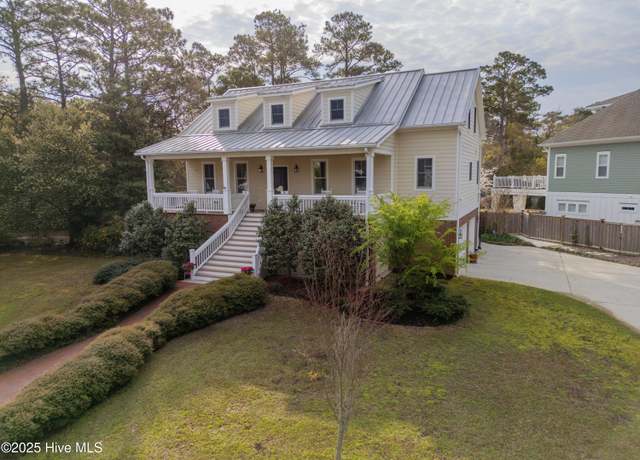 Property at 4117 Donnelly Ln, Wilmington, NC 28409, 4 beds, 3.5 baths