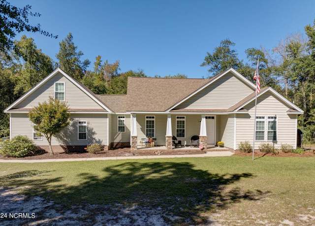 Property at 310 Meeks Creek Dr, Rocky Point, NC 28457, 3 beds, 2 baths