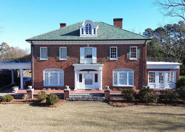 Property at 6755 Us Highway 301, Halifax, NC 27839, 4 beds, 3 baths
