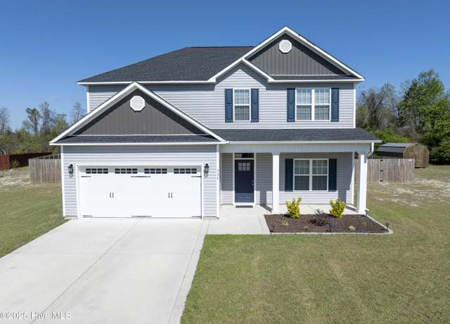 Property at 326 Lonesome Dove Ct, Maysville, NC 28555, 4 beds, 2.5 baths
