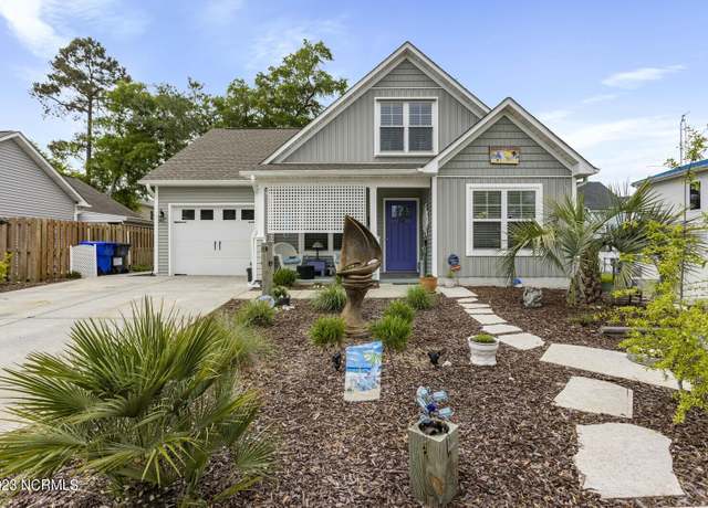 Property at 159 NE 19th St, Oak Island, NC 28465, 3 beds, 2.5 baths