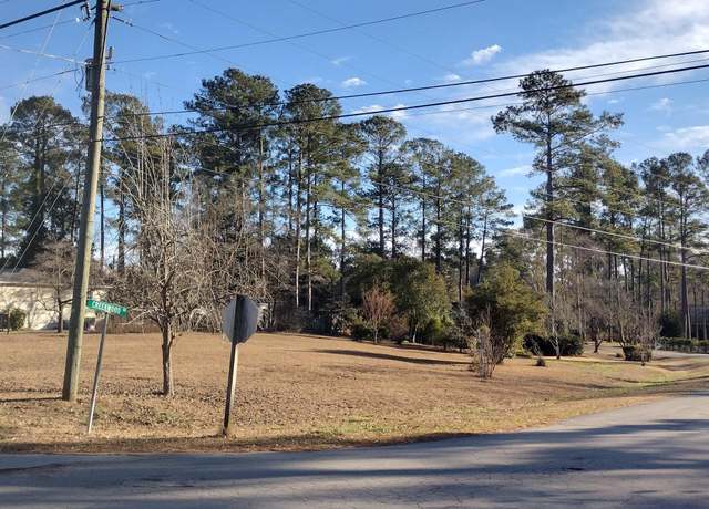 Property at 4715 Edgewood Dr, Trent Woods, NC 28562