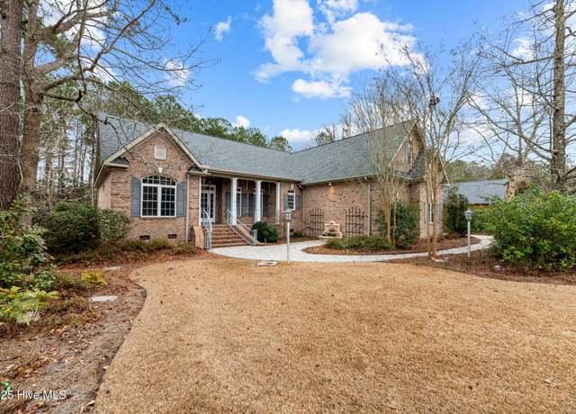 Property at 117 Friburg Rd, New Bern, NC 28562, 4 beds, 3 baths