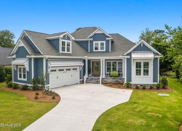 Property at 3585 W Medinah Ave SE, Southport, NC 28461, 4 beds, 3.5 baths