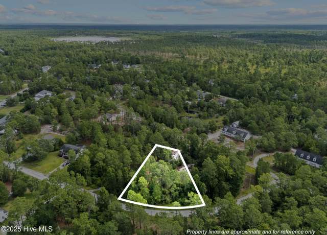 Property at 267 Foxcroft Rd, Southport, NC 28461