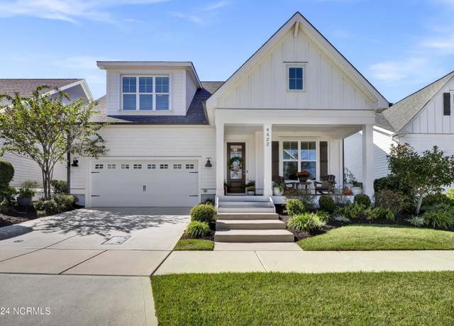 Property at 4422 Old Towne St, Wilmington, NC 28412, 4 beds, 4 baths