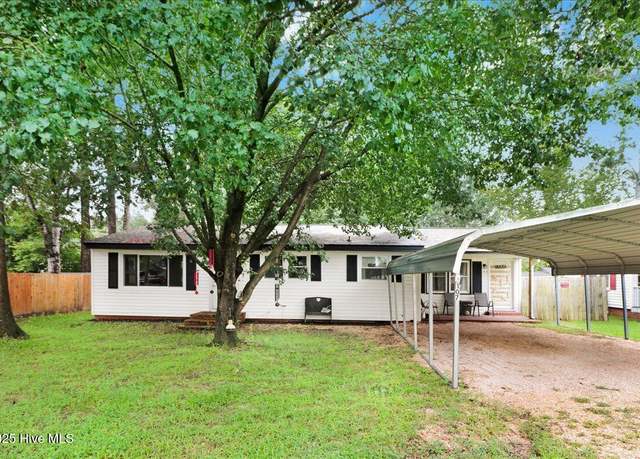 Property at 107 Starling St, Pine Level, NC 27568, 3 beds, 2 baths