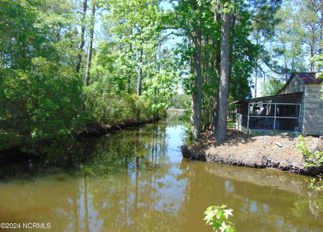 Property at 107 Ponderosa Rd, Lowland, NC 28552